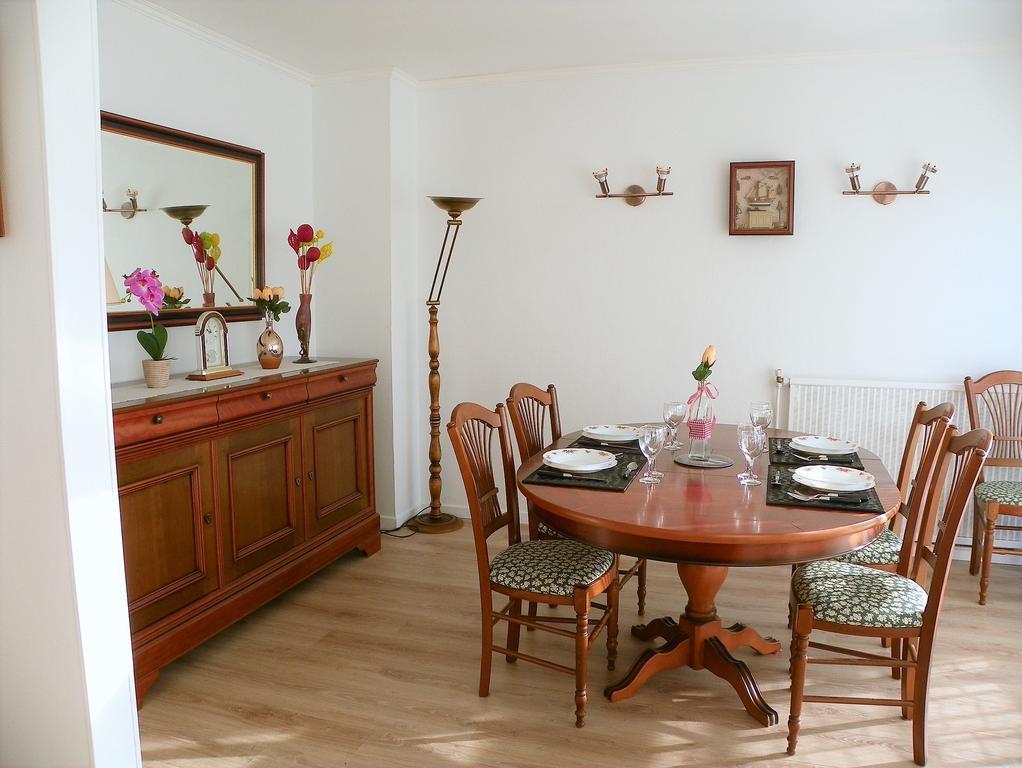 Appartement T3 Lumineux Et Tout Confort De 72 M2 Avec Parking Privatif La Rochelle  Ngoại thất bức ảnh